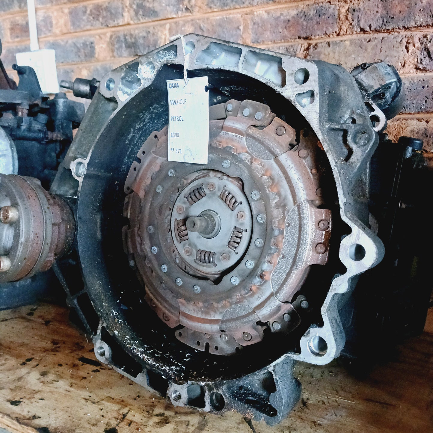 Volkswagen Golf - Passat - Manual Gearbox | CAX